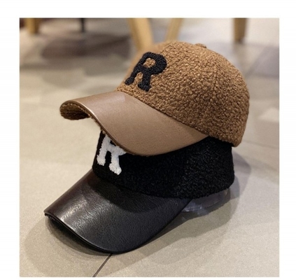 Casual All-match R Letter PU Leather Hat Baseball Cap Autumn And Winter Lamb Wool Warm Cap For Women