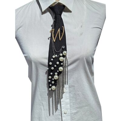 Wholesale Letter W Pearl Brooch Necktie Handmade Faux Pearl Alphabet Pin with Iron Chain Tassel Decorative Polyester Tie for Women (Black)